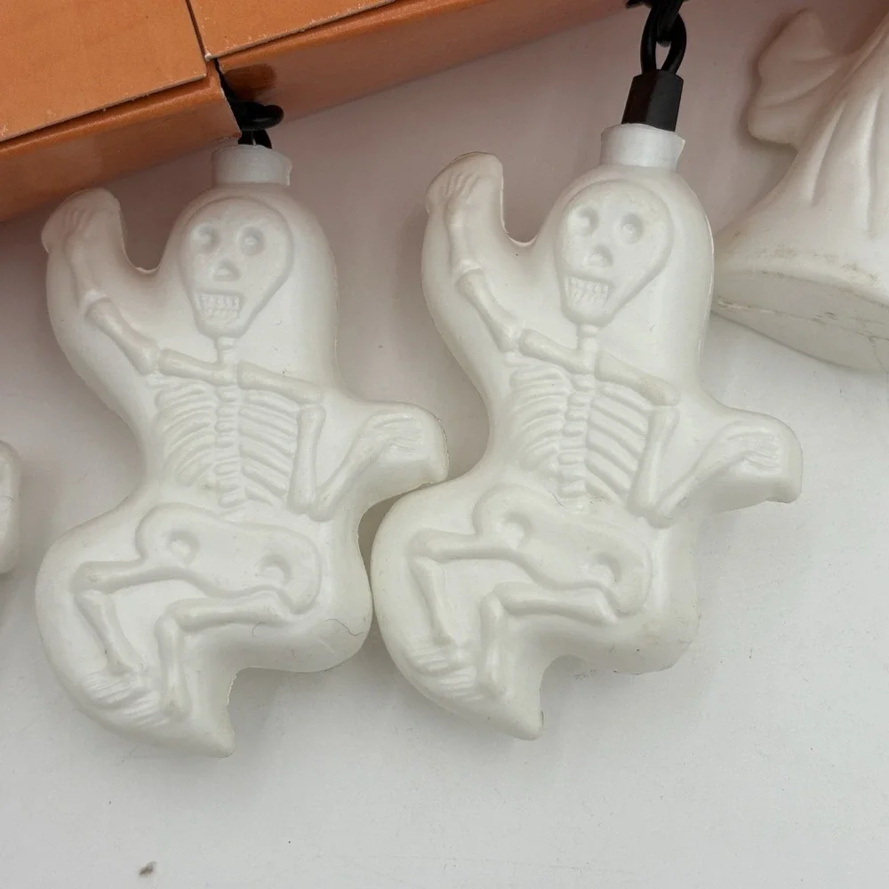 Vintage Halloween Ghost Blow Mold String Light 2 Sets New Unused Lot of 20‎